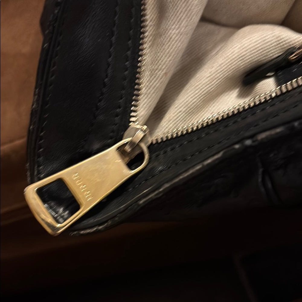 Gucci Embossed Black Leather Tote - Picture 3 of 11
